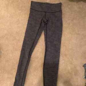 Lululemon Leggings in heather grey